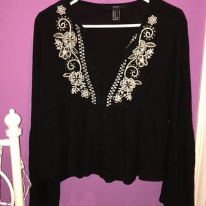 Never worn flare sleeve top!